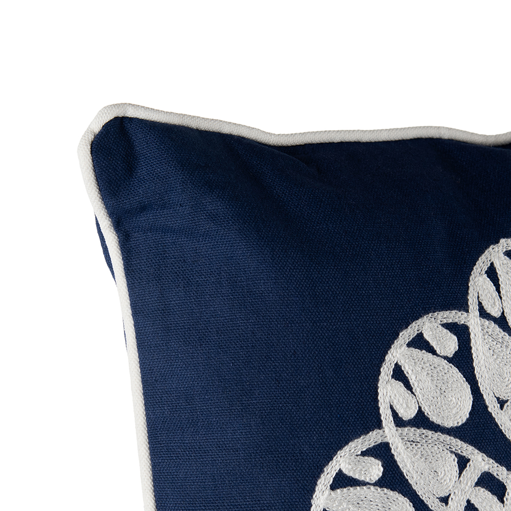 Cushion - Image 5