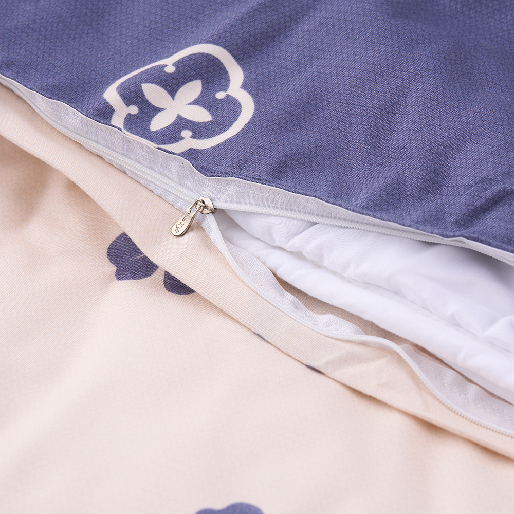 Bedding Set (4 Piece) - Image 7