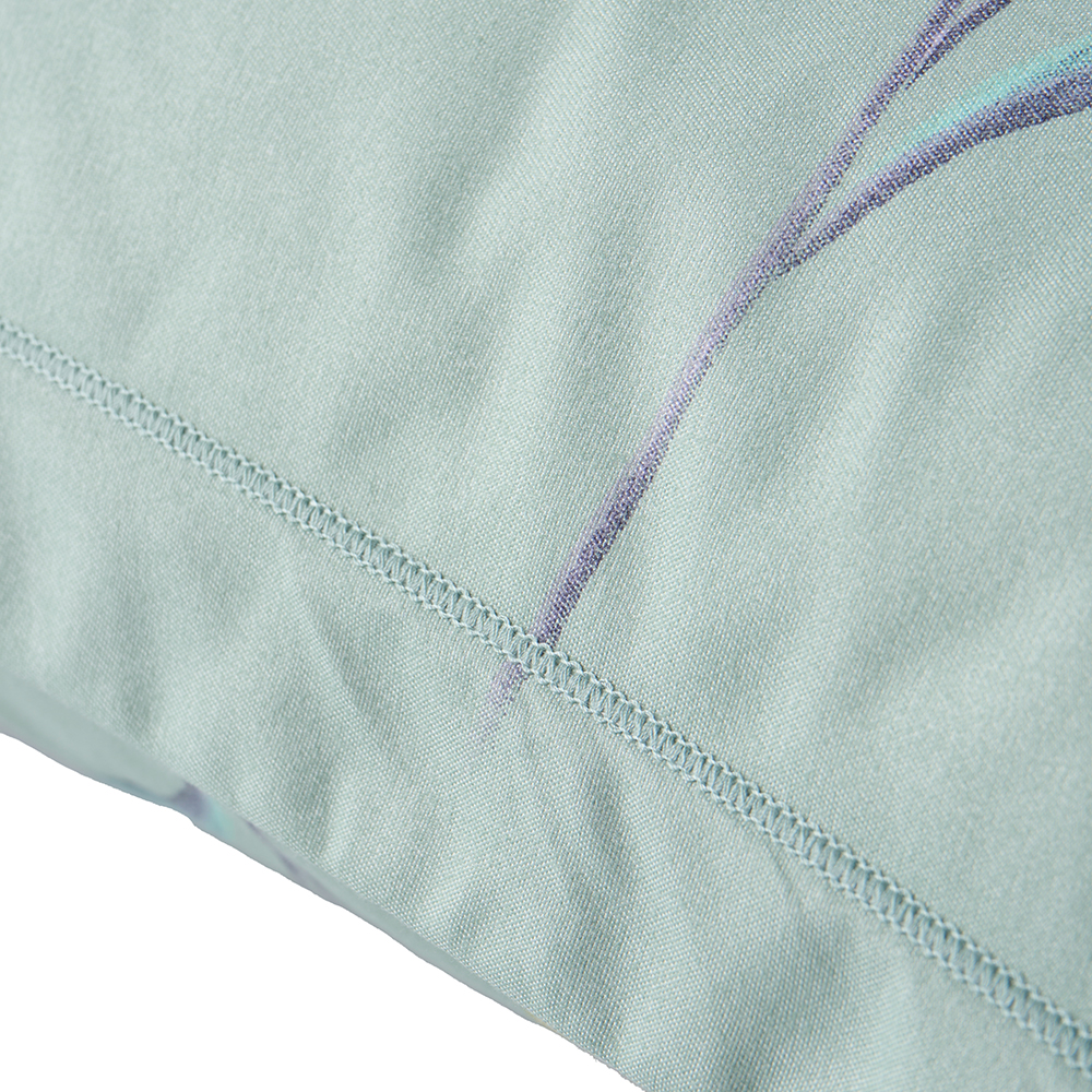 Bedding Set (4 Piece) - Image 3