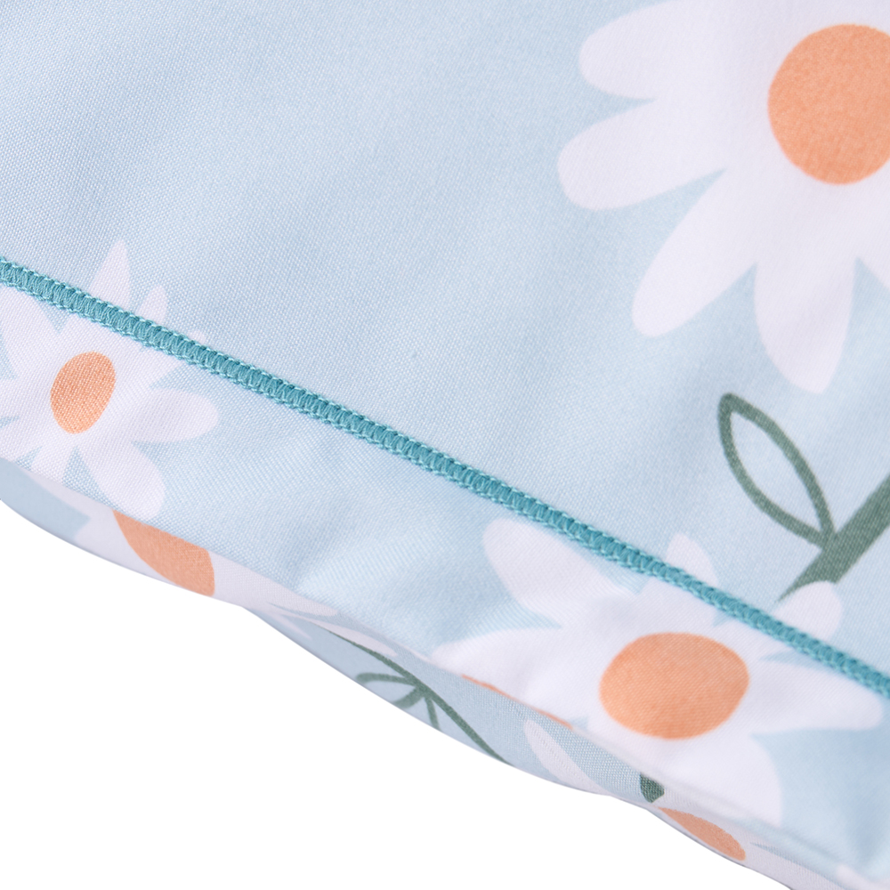 Bedding Set (4 Piece) - Image 3