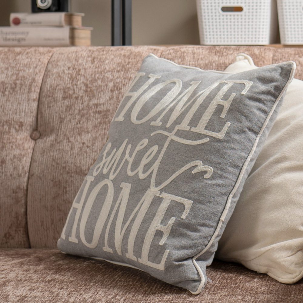 Cushion - Image 9