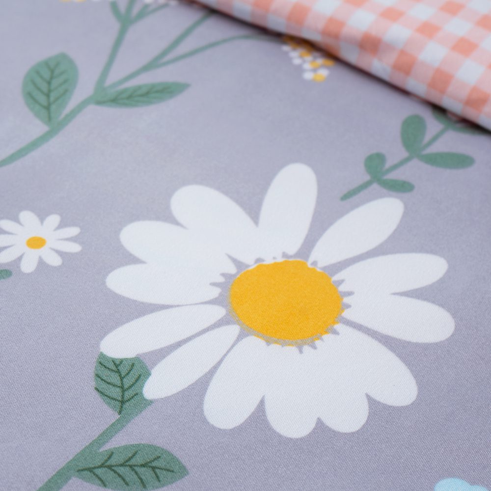 Bedding Set (4 Piece) - Image 9