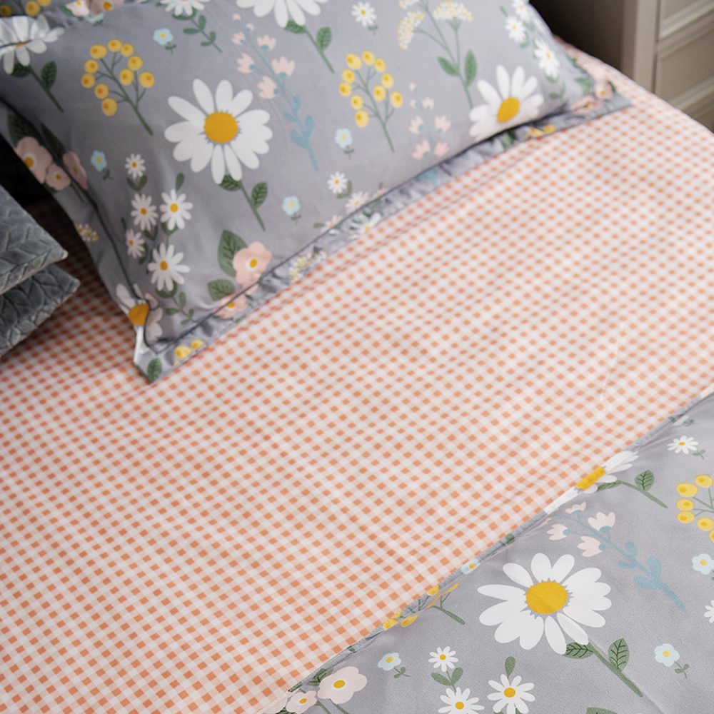 Bedding Set (4 Piece) - Image 11