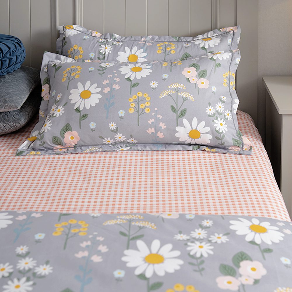 Bedding Set (4 Piece) - Image 13