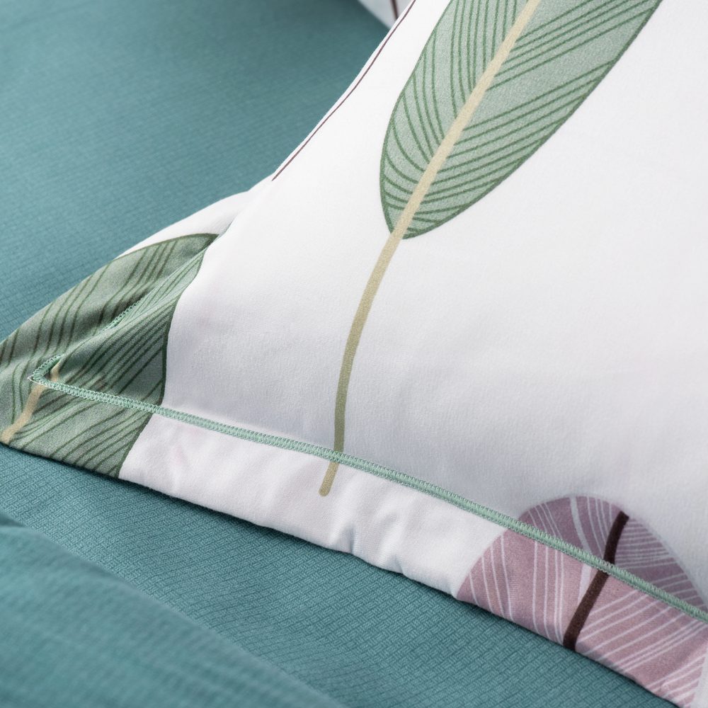 Bedding Set (4 Piece) - Image 5