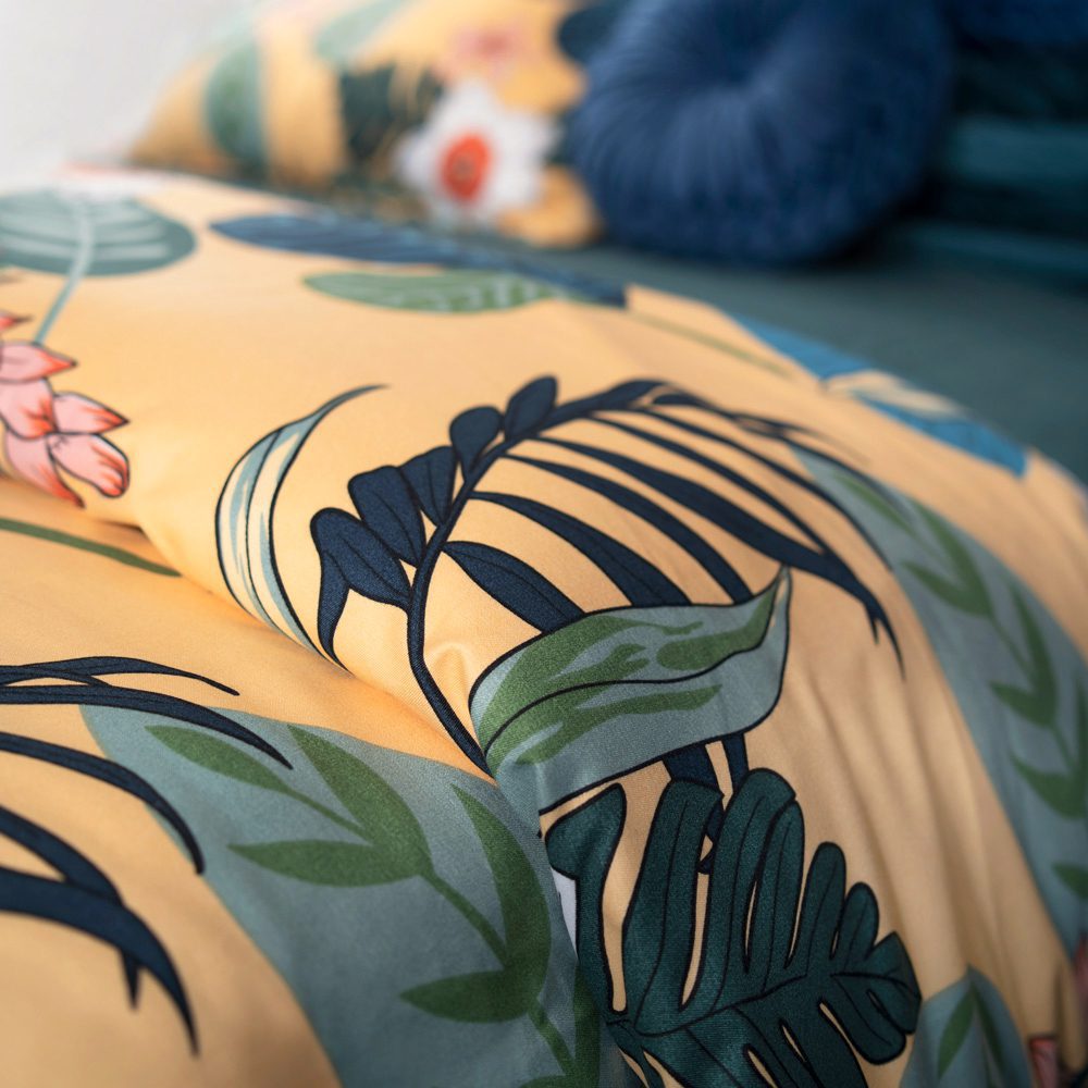 Bedding Set (4 Piece) - Image 7