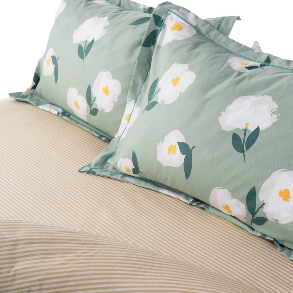 Bedding Set (4 Piece) - Image 3