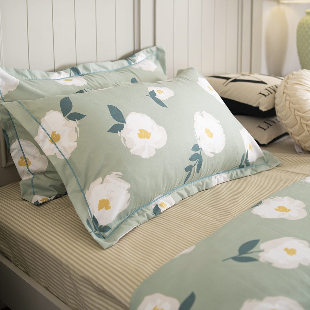 Bedding Set (4 Piece) - Image 12