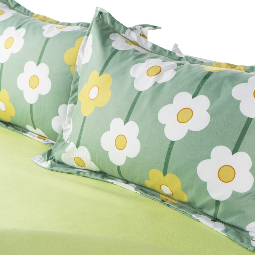 Bedding Set (4 Piece) - Image 2