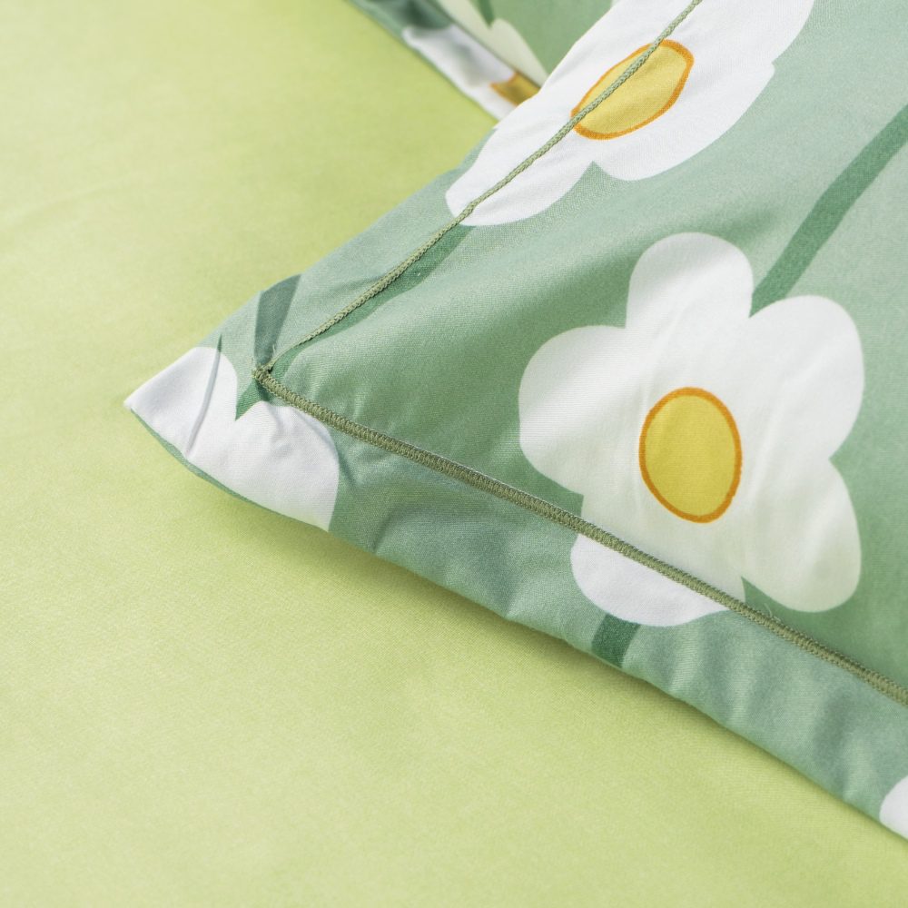 Bedding Set (4 Piece) - Image 5