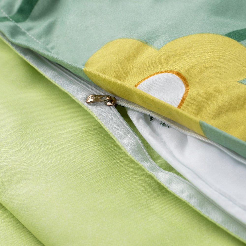 Bedding Set (4 Piece) - Image 8