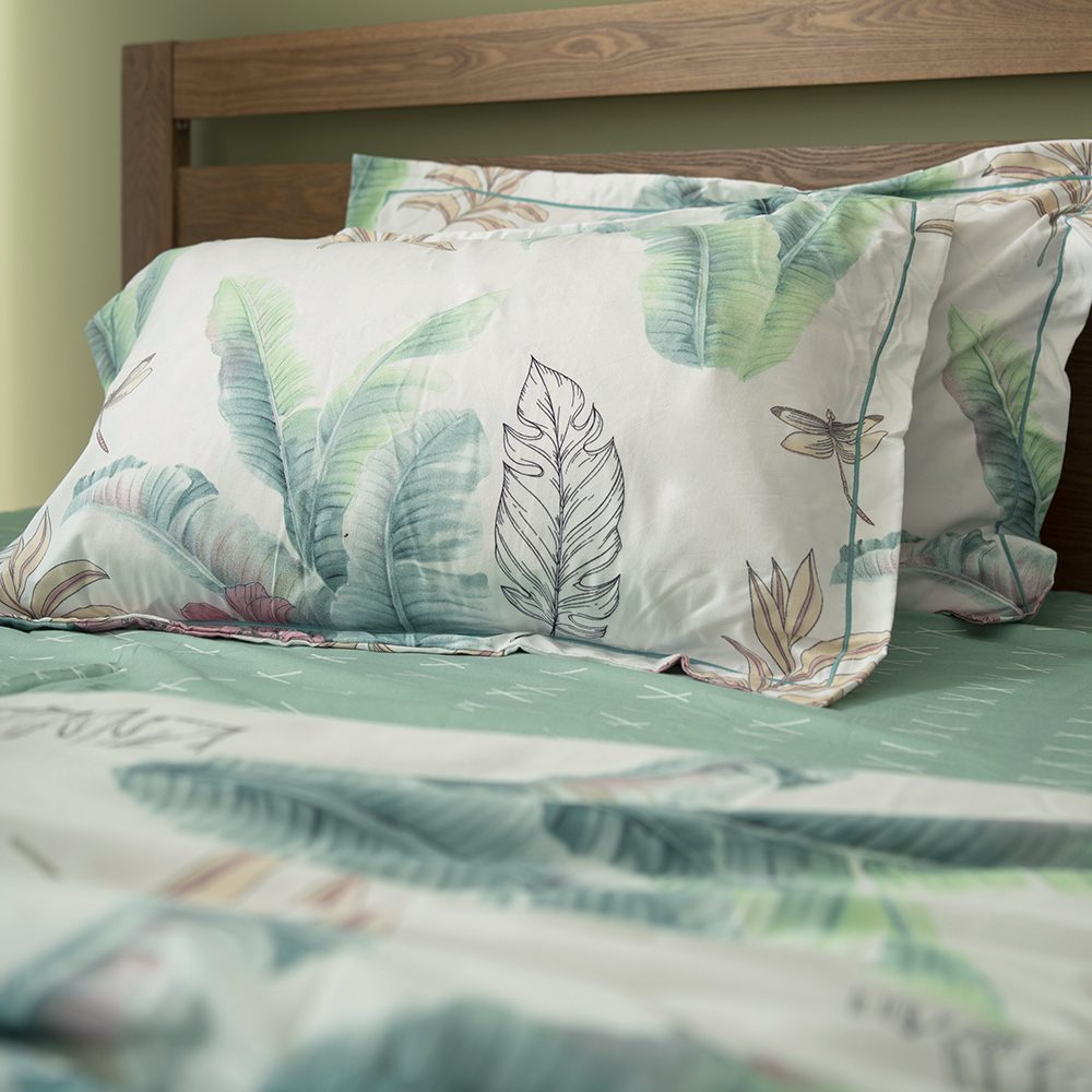 Bedding Set (4 Piece) - Image 4