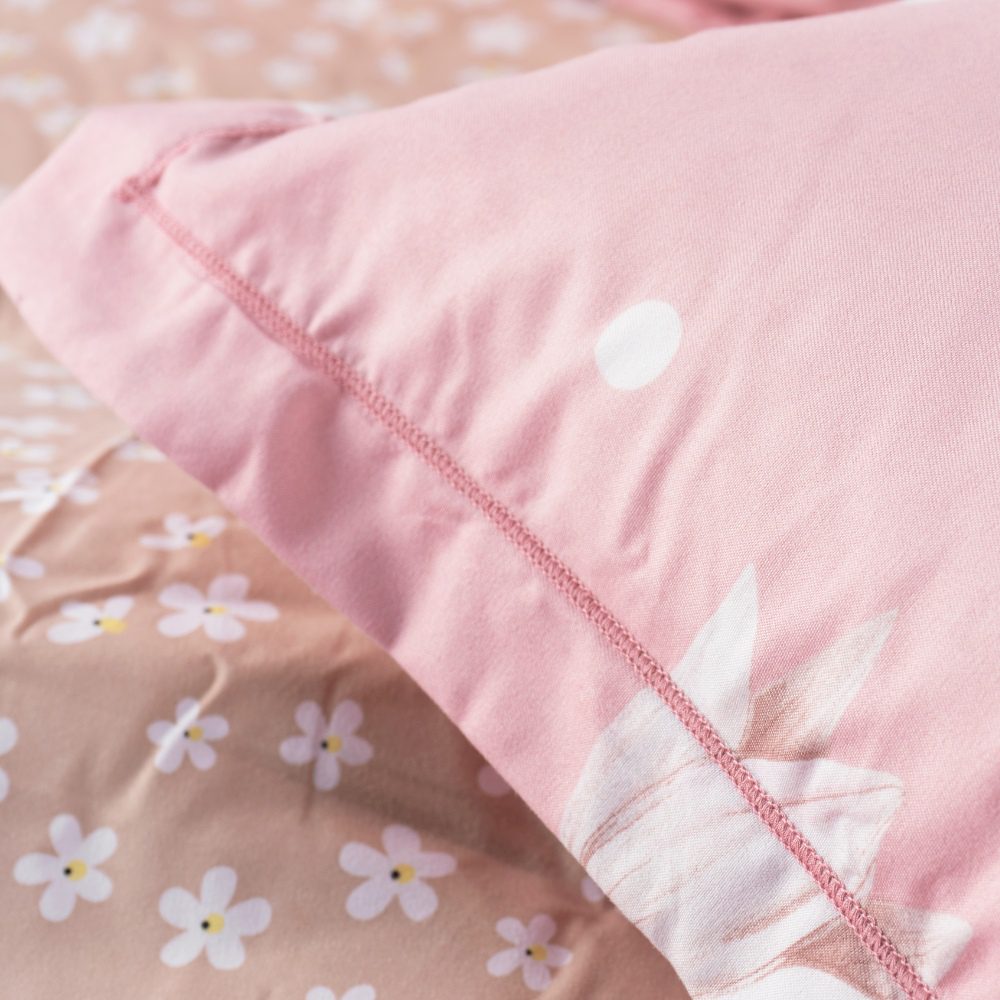 Bedding Set (4 Piece) - Image 6