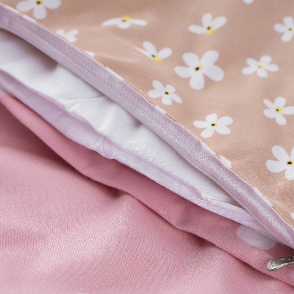 Bedding Set (4 Piece) - Image 8
