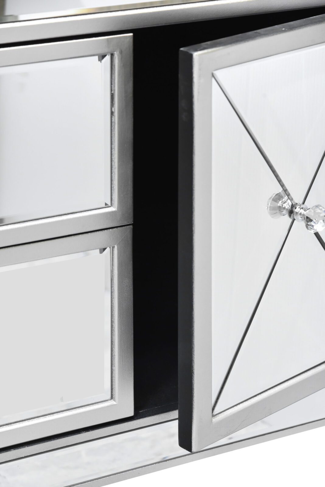 Jovita Cabinet (3 Drawers 2 Doors) - Image 5