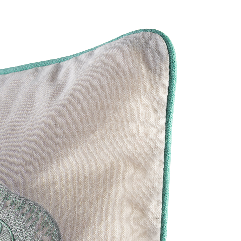 Cushion - Image 5