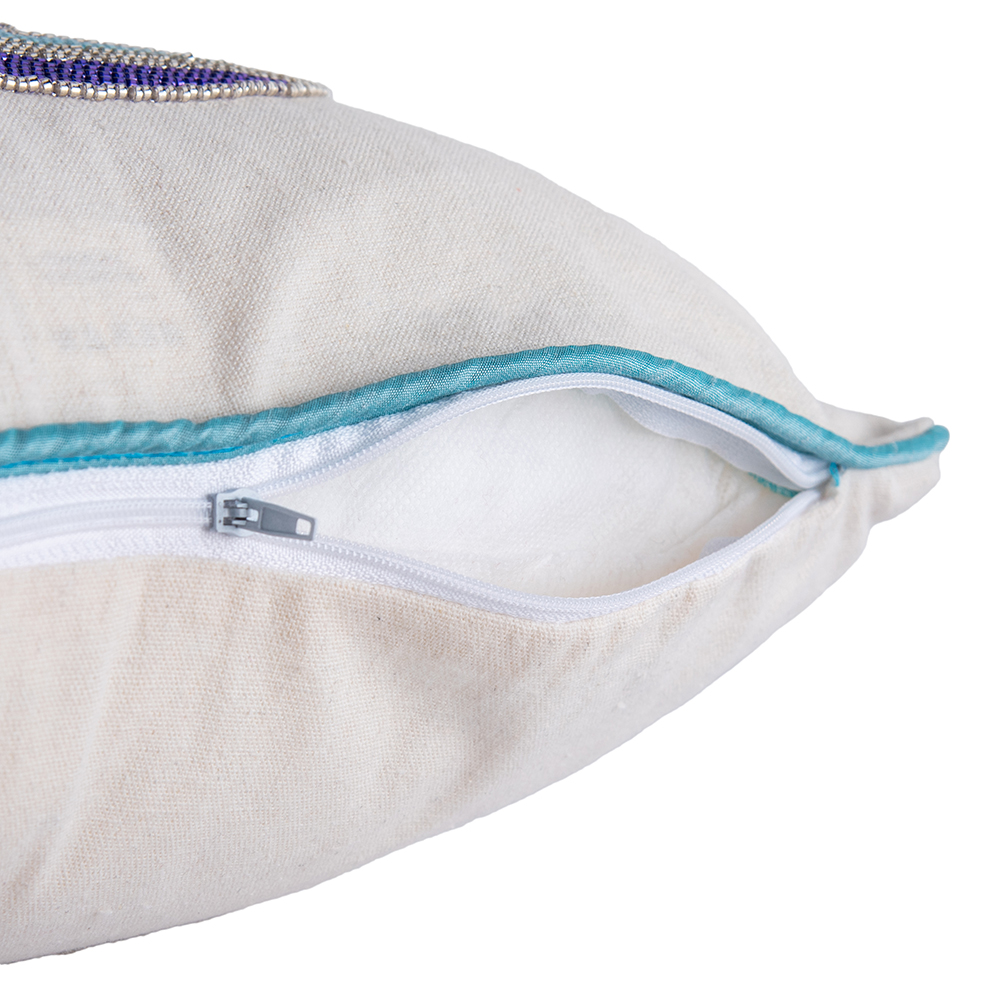 Cushion - Image 5