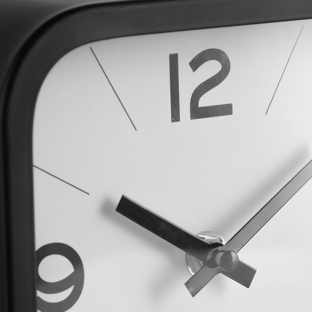 Table Clock - Image 7