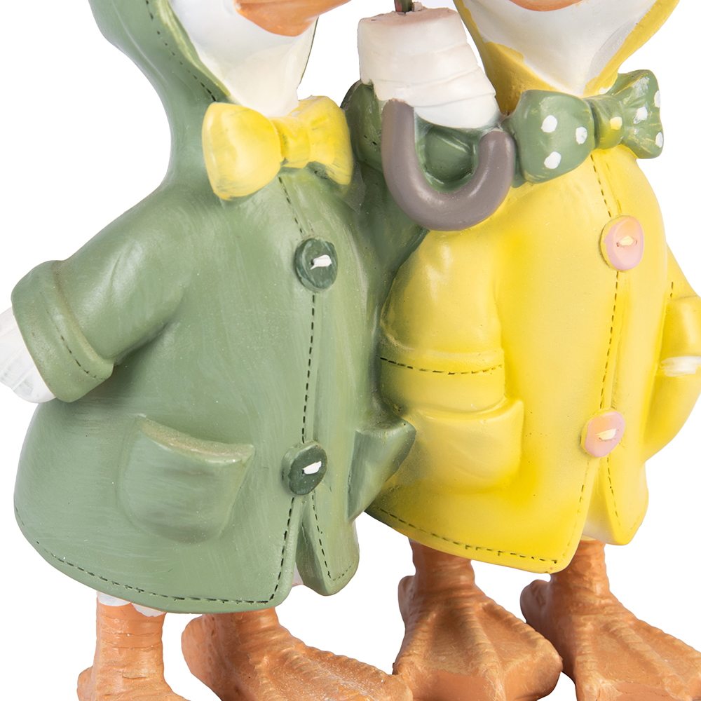 Standing Ducklings with Umbrella (H25.4cm) - Image 6