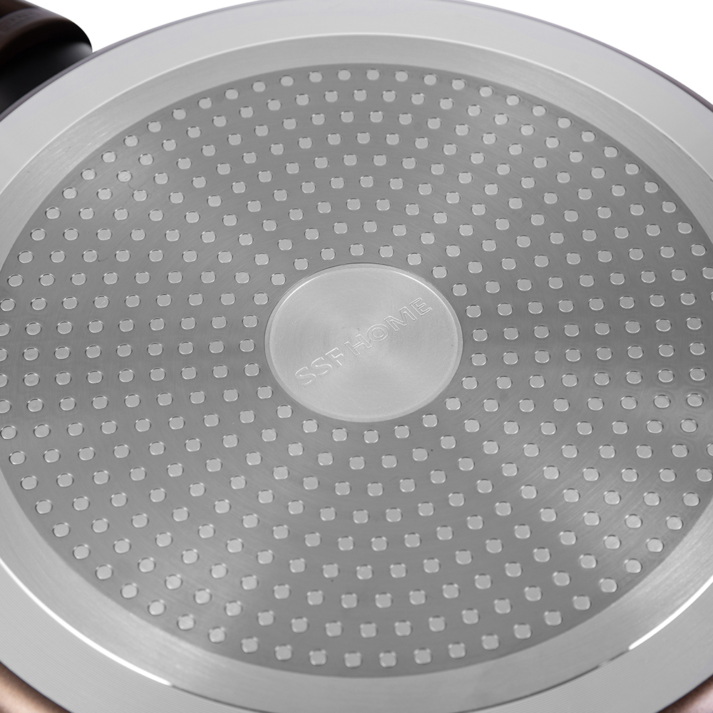 Saucepan with Lid (2.2L) - Image 12